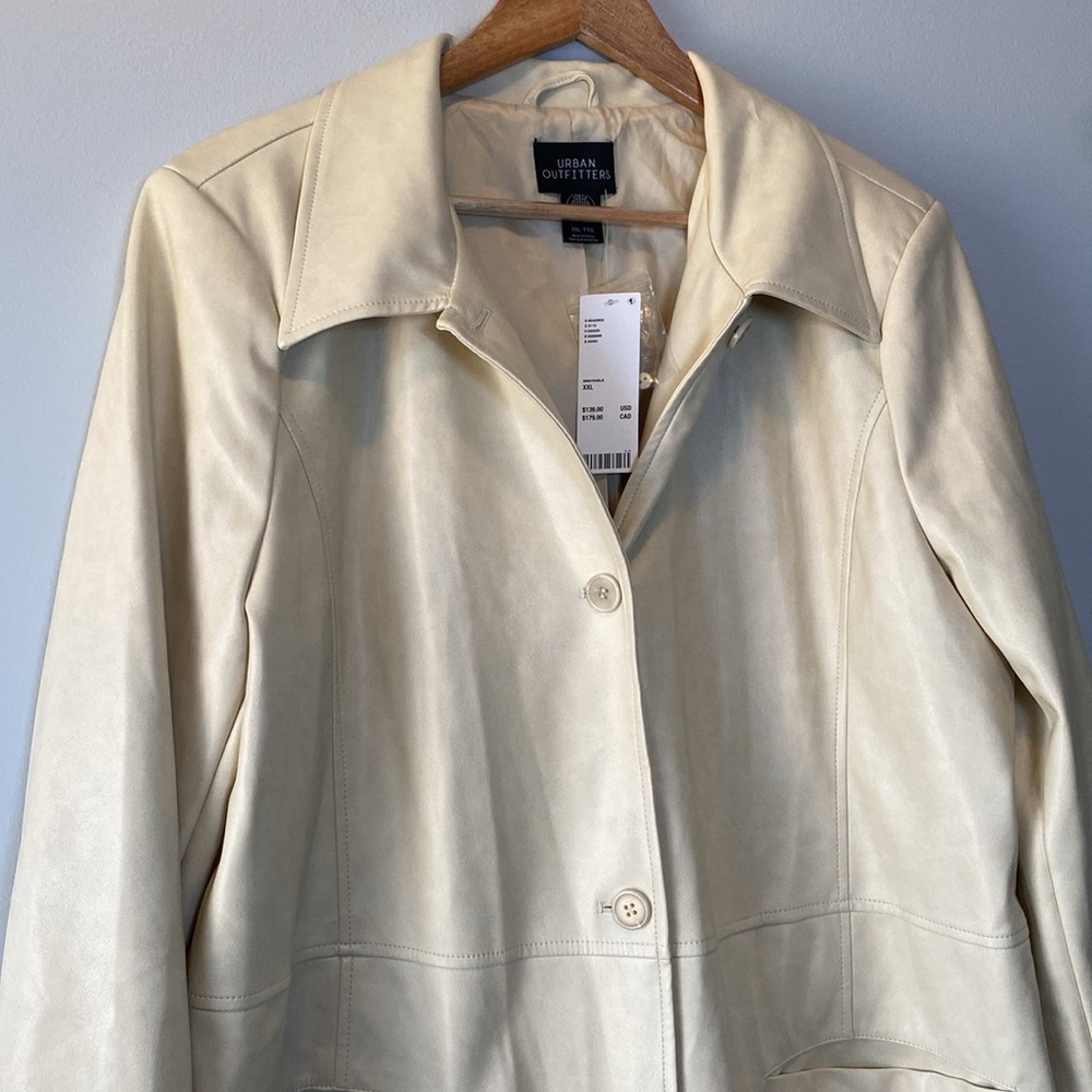 UO Vegan Leather Trench NWT Women’s XXL Ivory Tessa Neutral Longline Coat - Picture 4 of 17